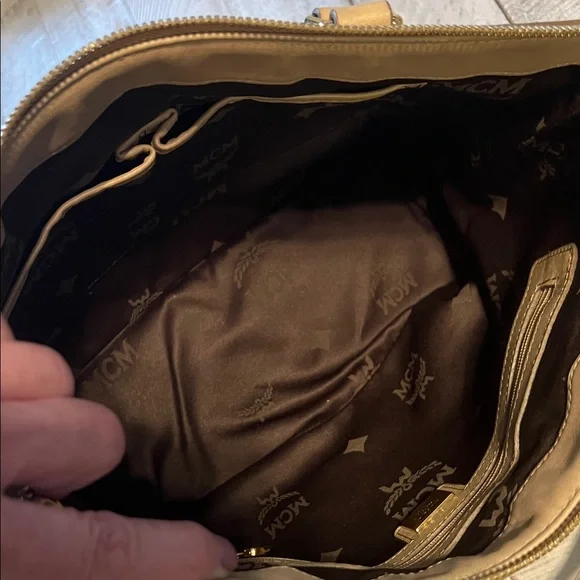 MCM Tan Shoulder Bag with Gold Accents - Picture 4 of 6